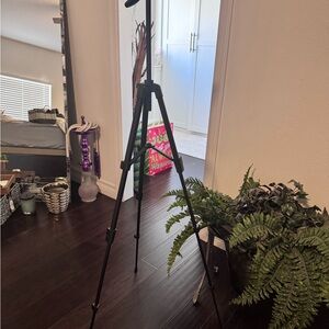 Black Tripod Stand